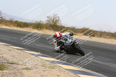 media/Apr-10-2022-SoCal Trackdays (Sun) [[f104b12566]]/Turn 3 Inside (1150am)/